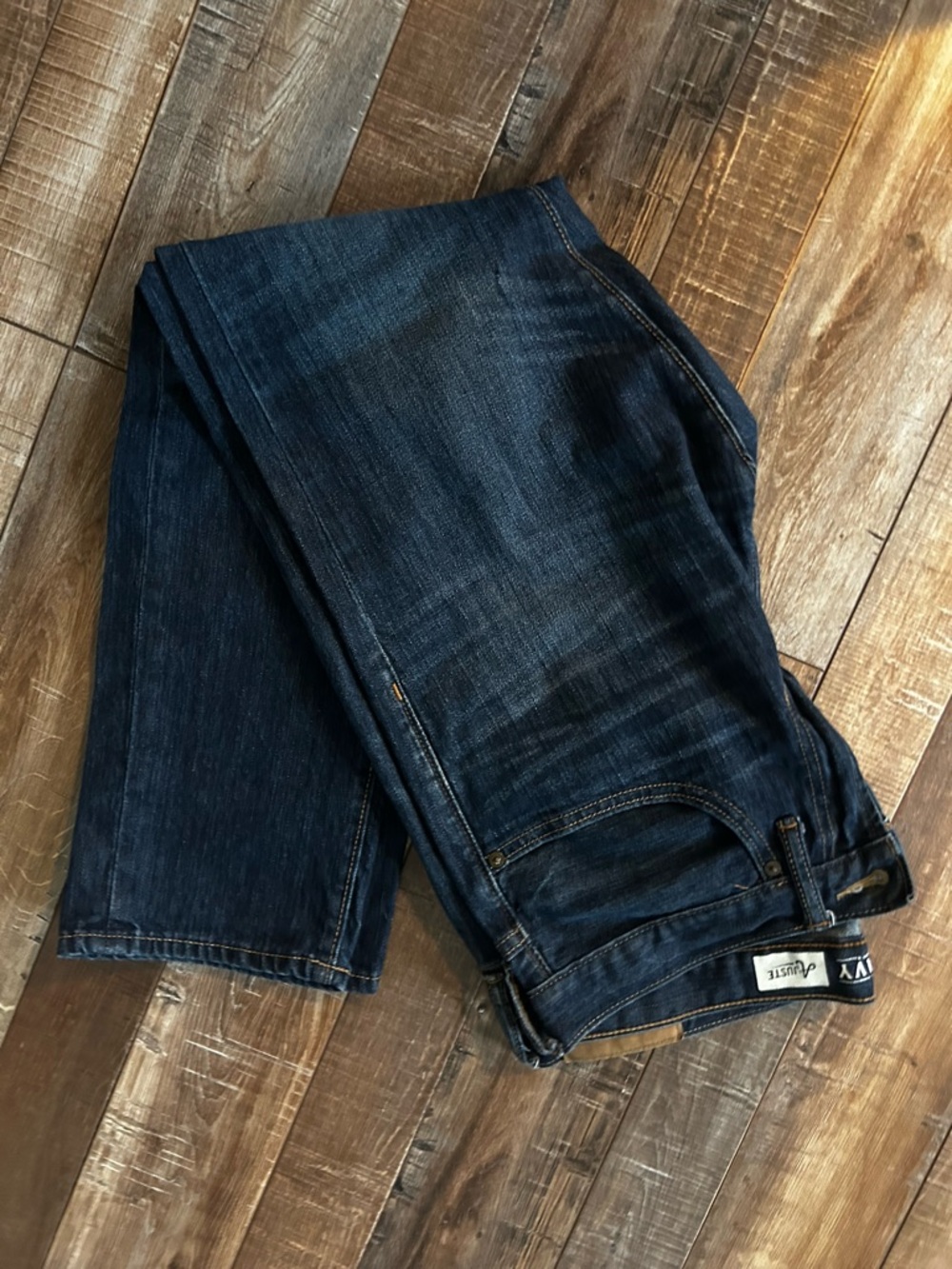 Old Navy Men's Indigo Straight Jeans
